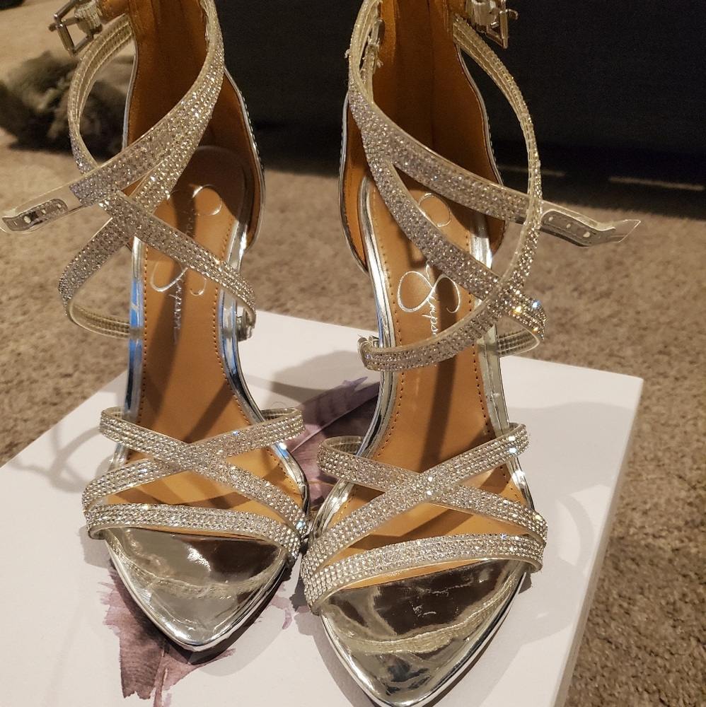 Jessica Simpson Silver Strappy Heels